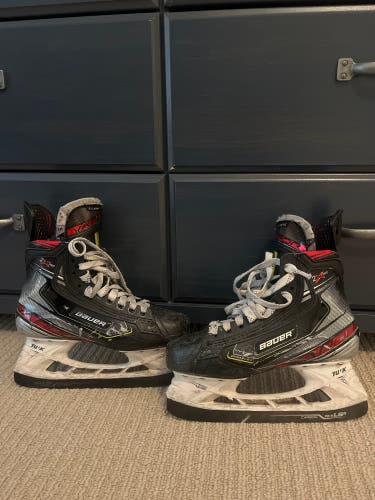 Size 5 Fit 3 Bauer Vapor 2X Pro hockey skates