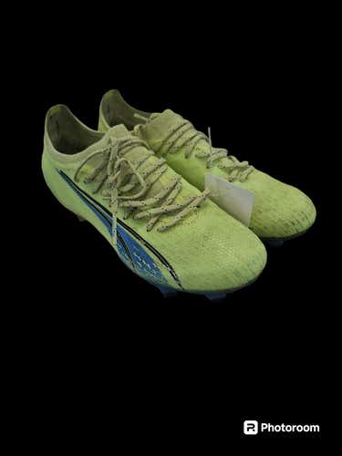 Used Puma Youth 06.5 Cleat Soccer Outdoor Cleats