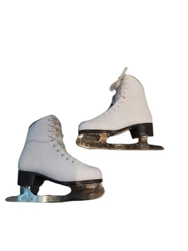 Used Jackson Soft Skate Senior 6 Women's Figure Skates