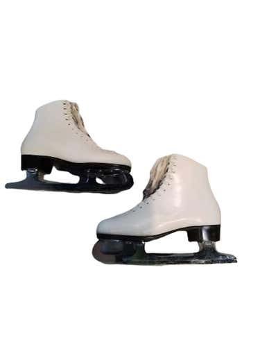 Used Sonjia Bronze Canada Senior 8 Women's Figure Skates