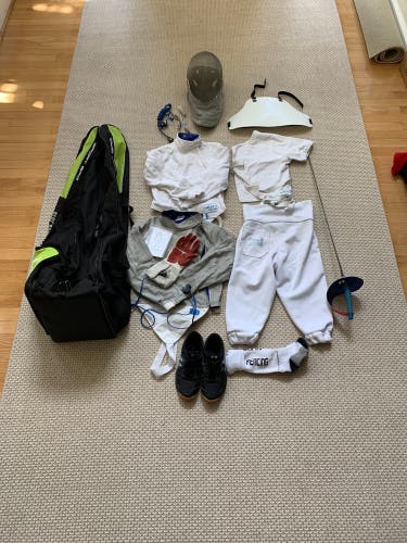 Gently Used Blue Gauntlet Boys' Saber Fencing Starter Kit