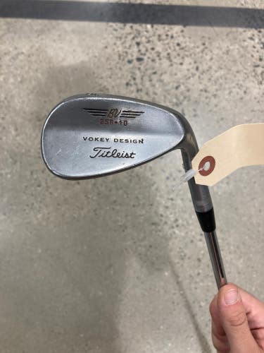 Used Men's Titleist BV Vokey 256.10 Right Handed 56 Degree Wedge