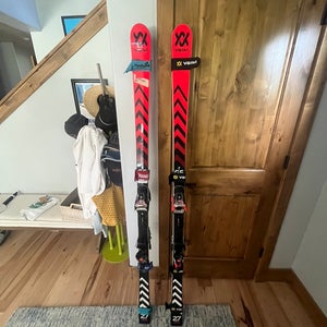 Volkl Racetiger GS Skis 188 With Bindings