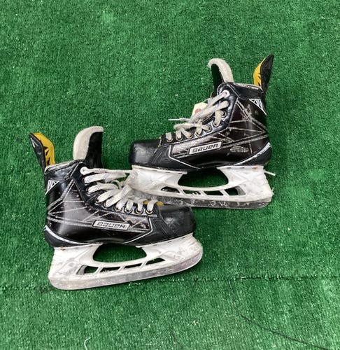 Used Intermediate Bauer Supreme S190 Hockey Skates | Size 5 EE