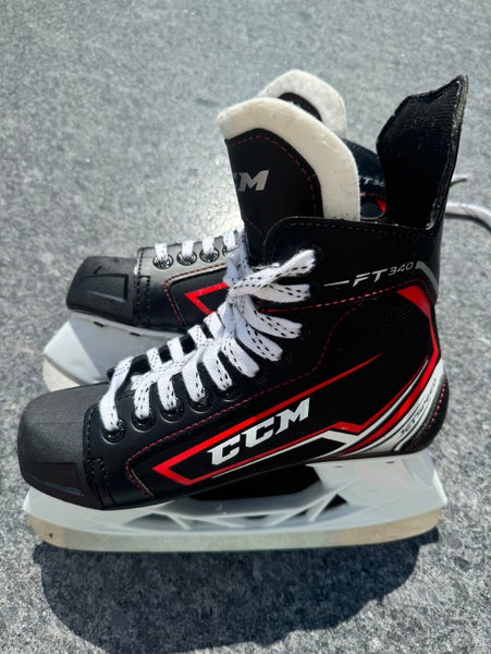 Used Intermediate CCM Size 4 JetSpeed FT340 Hockey Skates
