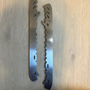 Byonic goalie blades size 4