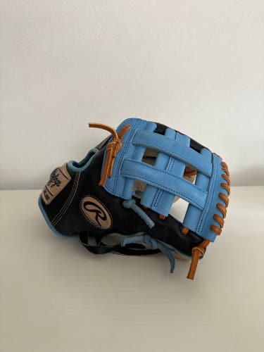 Used  Infield 11.5" Heart of the Hide Baseball Glove