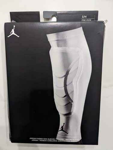 Nike Air Jordan Padded Shin Sleeves White/Black Adult Unisex S/M NEW $60