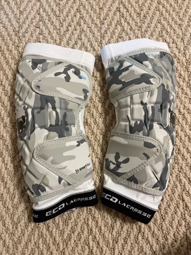 *UNUSED* 4th of July limited edition ECD Echo Arm Pads