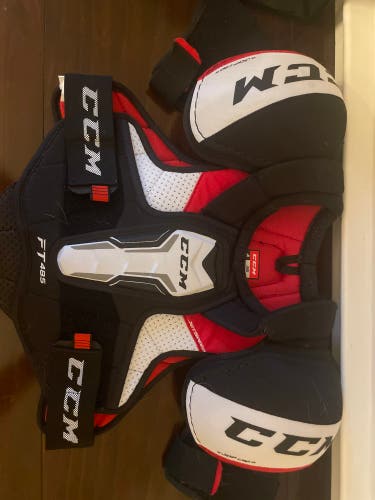 CCM jetspeed FT485 Junior Large