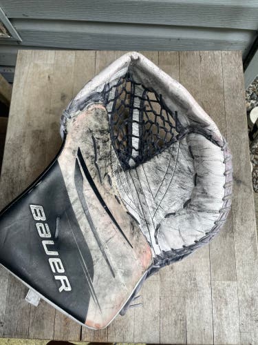 Used  Bauer Regular Pro Stock Hyperlite 2