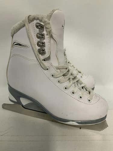 Used Jackson Soft Skate Mark I Senior 4 Women's Figure Skates