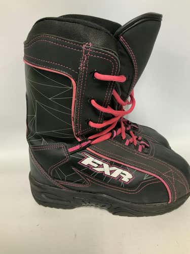 Used Fxr Cold Cross Senior 9 Women's Snowboard Boots