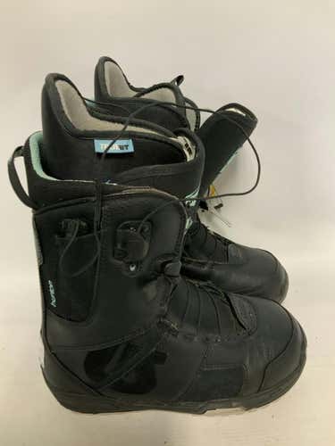 Used Burton Mint Senior 6 Women's Snowboard Boots