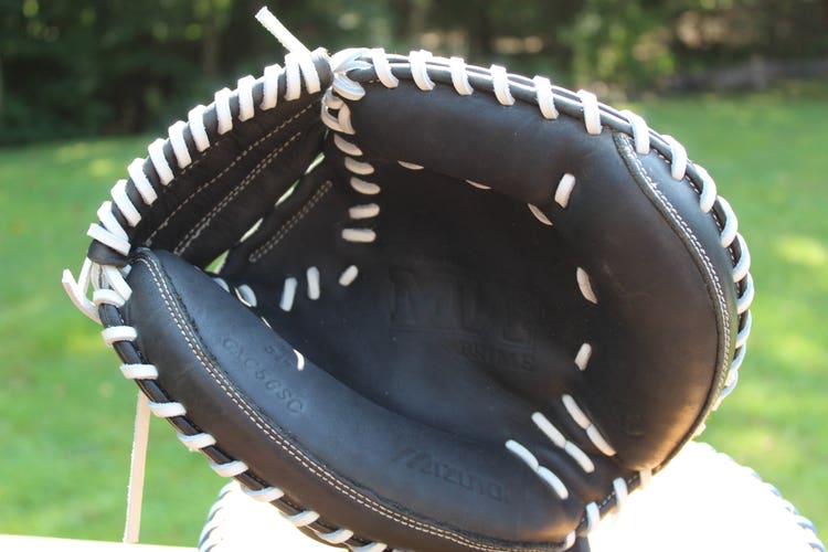 Used Catcher's Right Hand Throw Mizuno MVP Prime Baseball Glove 34"
