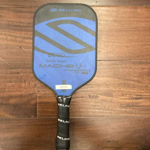 Selkirk Vanguard 2.0 MACH6 Pickleball Paddle