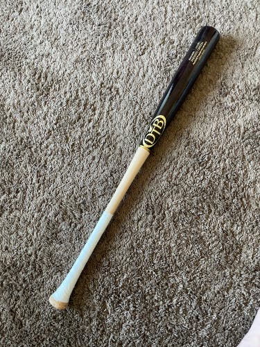 Dove Tail Bat Baseball Bat 33.5 Birch Wood -3 Excellent