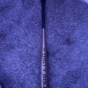 Used 2021 Dirty South USSSA Certified Composite 27 oz 32" DNGR Bat