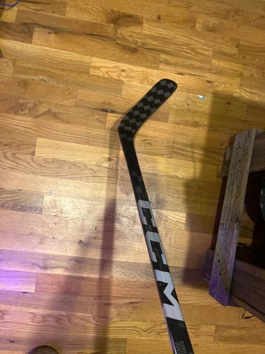 New Senior CCM Right Handed P88 Pro Stock Jetspeed FT6 Pro Hockey Stick