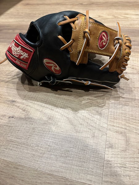 12" Heart of the Hide Right Hand Throw