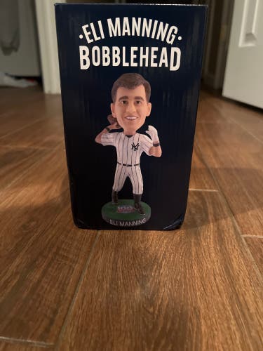 Eli Manning Yankee bobblehead