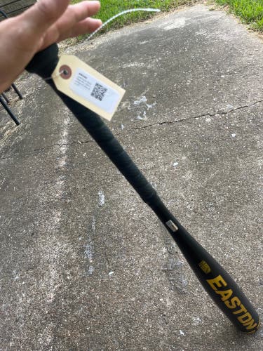 Used Easton Black Magic Bat USSSA Certified (-8) Alloy 24 oz 32"