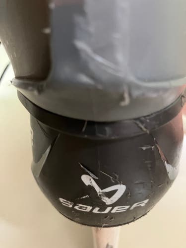 Used Intermediate Bauer Regular Width Size 5 Konekt HF2 Hockey Goalie Skates