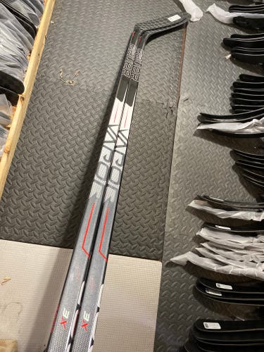 2 Pack New RH Bauer Vapor 3X P88 65 Flex