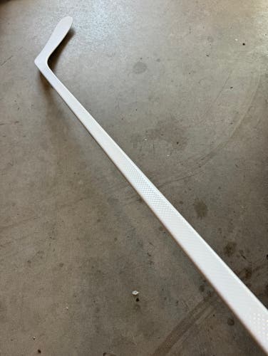 New Intermediate CCM Right Hand P92M 55 Flex Pro Stock White FT Ghost Hockey Stick Blackout Pro+