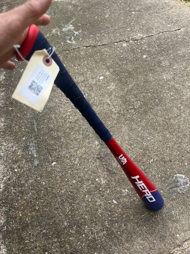 Used Kid Pitch (9YO-13YO) AXE Hero Bat USABat Certified (-11) Alloy 15 oz 26"