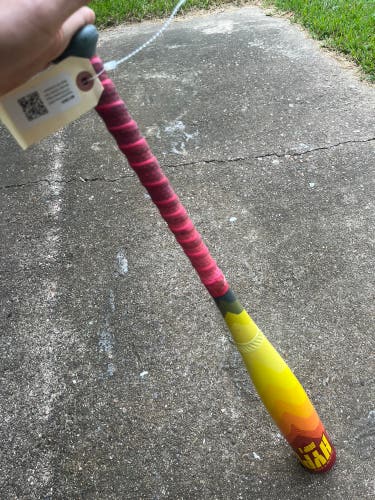 Used Kid Pitch (9YO-13YO) Easton Hype Fire Bat USSSA Certified (-8) Composite 23 oz 31"