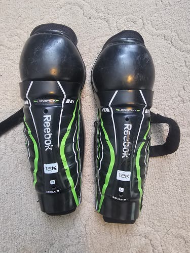 Used Youth Reebok 9" Shin Pads