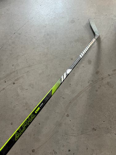 Used Senior Warrior Left Hand P88M Pro Stock Alpha LX2 PRO Hockey Stick