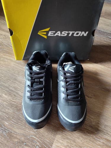 New Kid's Easton High Top Molded Cleats, Size 2