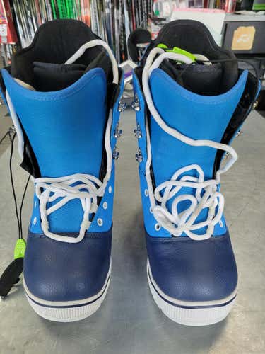 Used Forum Melody Senior 7.5 Women's Snowboard Boots