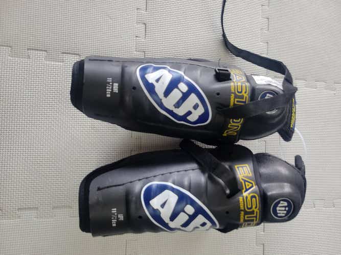 Used Easton Air 11" Hockey Shin Guards