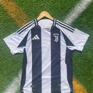 Juventus 2024/2025 Home Retro Soccer Jersey
