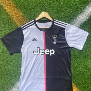 Juventus 2019 Home Ronaldo Retro Soccer Jersey