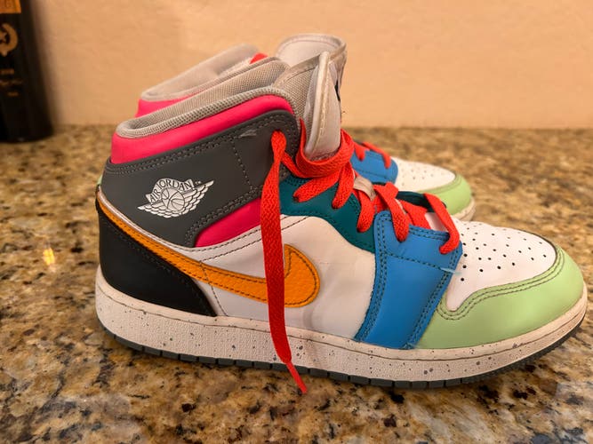 Jordan 1's Multi-colored size 7