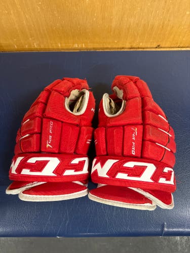 CCM 4 Roll Glove - Red 14”