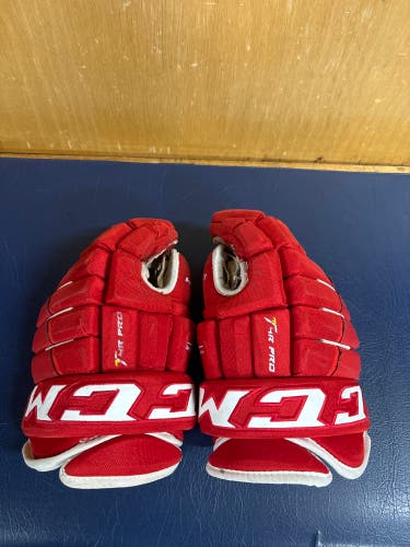 CCM 4 Roll Glove - Red 14”