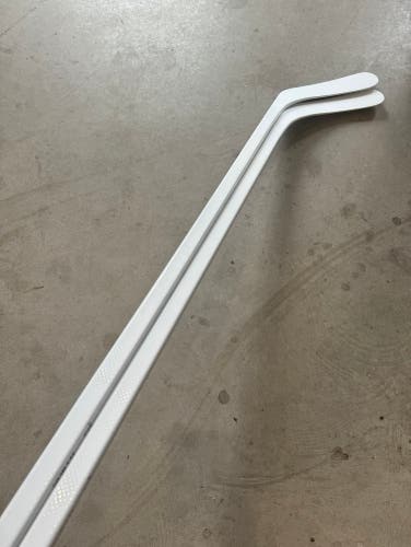 2 PACK New Junior CCM Right Hand P92 40 Flex Pro Stock White FT Ghost Hockey Stick Blackout Pro+