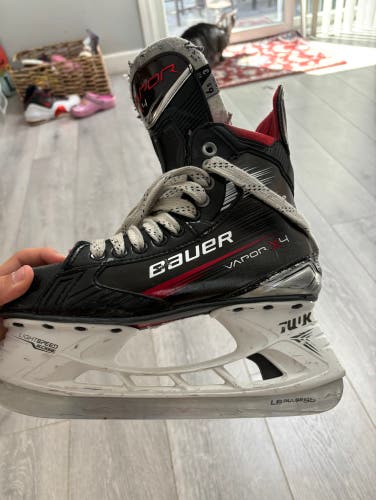 Used Senior Bauer Extra Wide Width Size 6.5 Vapor X4 Hockey Skates