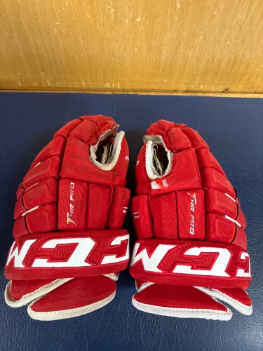 CCM 4 Roll Glove - Red 14”