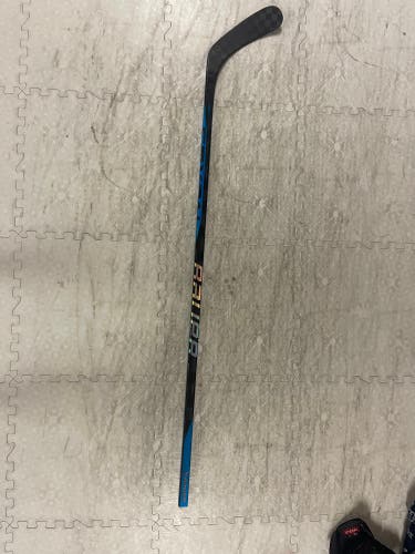 New Senior Bauer Right Handed P92  Nexus Sync Hockey Stick