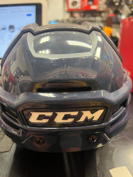 New Small CCM Tacks 910 Helmet