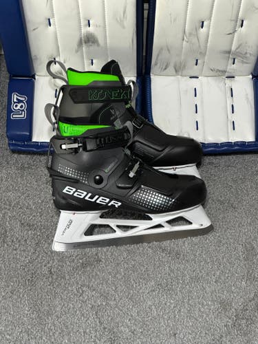 Used Senior Bauer Konekt Hockey Goalie Skates Regular Width 8-8.5