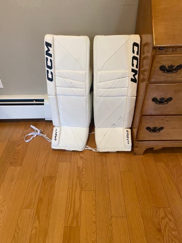 CCM Eflex 6.9 Goalie Leg Pads