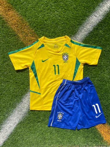 Brazil 2002 Home Ronaldinho Retro Soccer Jersey For Kids