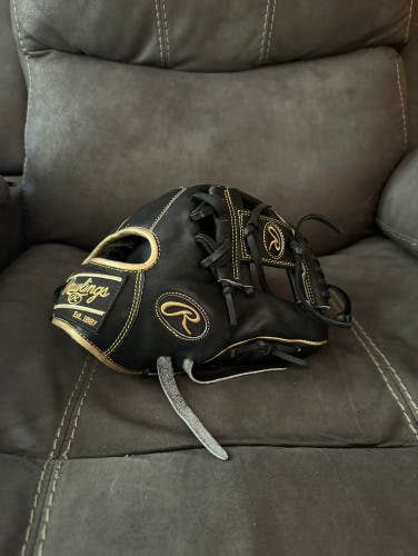 Rawlings Baseball Glove